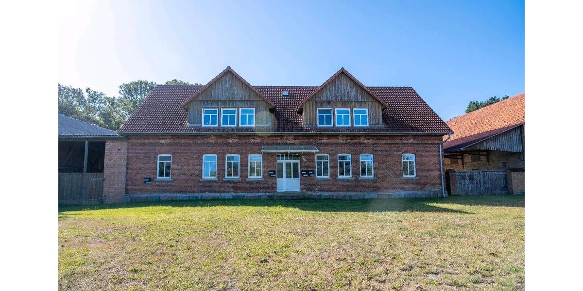 Mehrfamilienhaus, Wohnhaus Diesdorf - 14 Zimmer, 320 m&sup2;, 500.000&euro; | Angebot:27453057