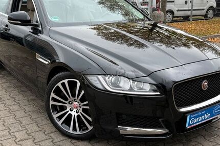 Jaguar XF 176.550 km 13.200 &euro; Offenbach 63071