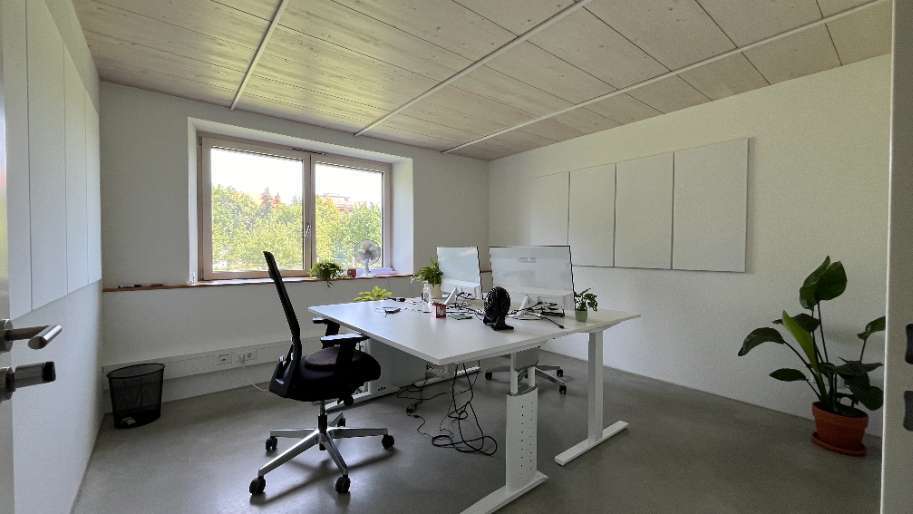 Büro in Tübingen 310 € 8 m²