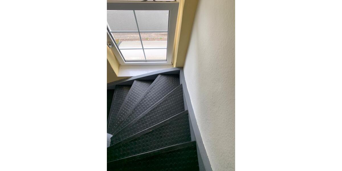Etagenwohnung Petershagen - 4 Zimmer, 105 m&sup2;, 575&euro; | Angebot:26336423