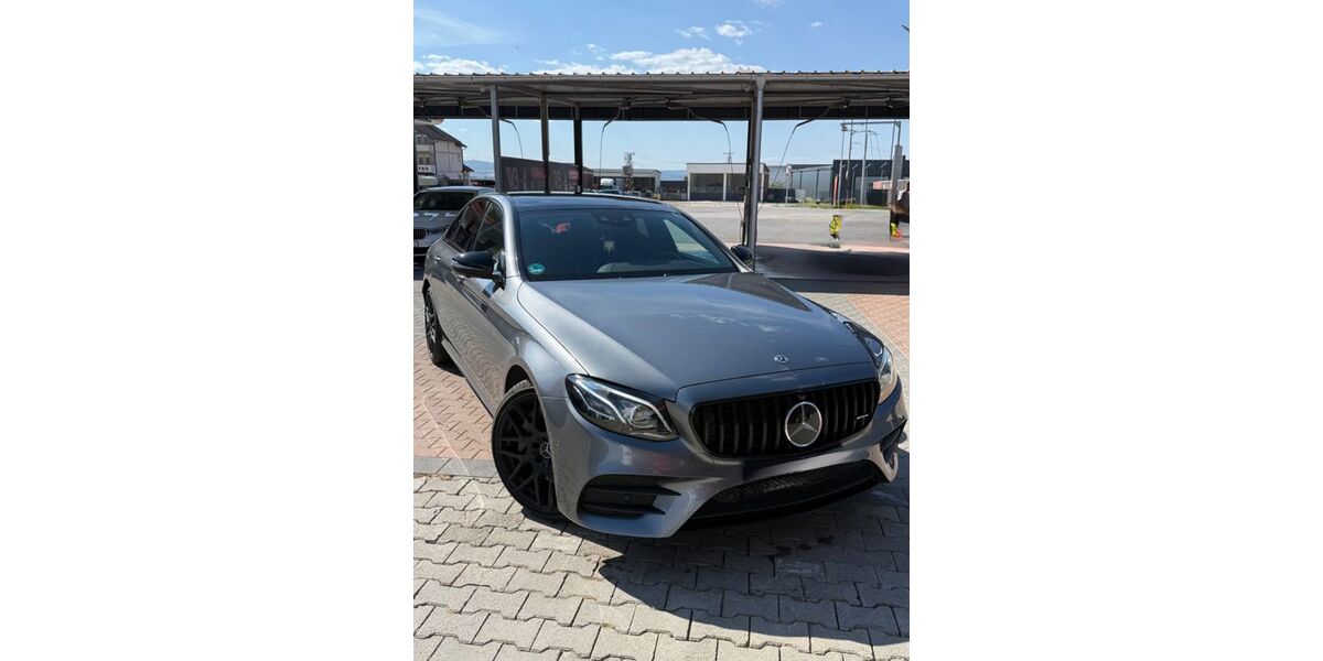 Mercedes-Benz E 400 90.000 km 46.000 &euro; Würzburg 97084