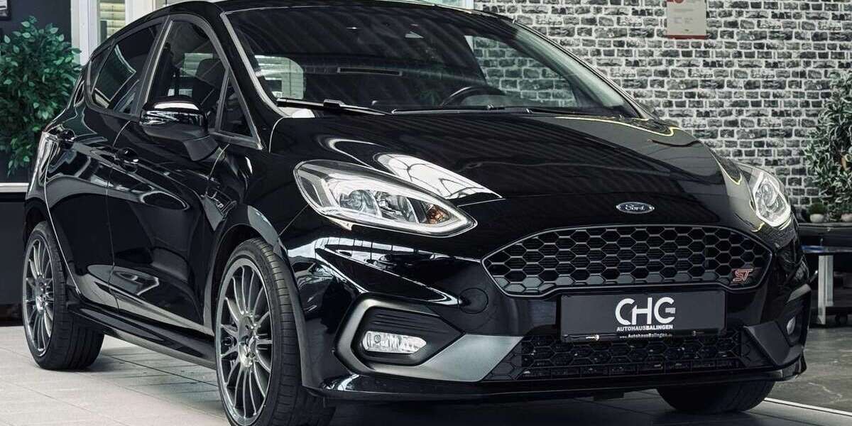 Ford Fiesta 102.821 km 12.990 € Balingen 72336