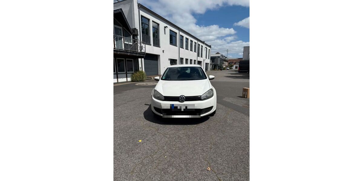 VW Golf 220.000 km 3.200 &euro; Köln 50823