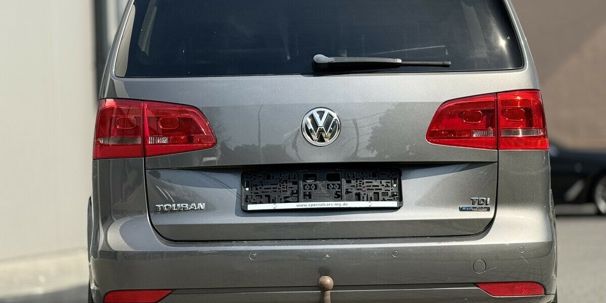 VW Touran Highline / Navi / 7 Sitze / Klima / AHK 255.000 km 7.190 &euro; Mönchengladbach 41066