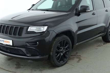 Jeep Grand Cherokee 119.099 km 23.220 &euro; Stuttgart 70195
