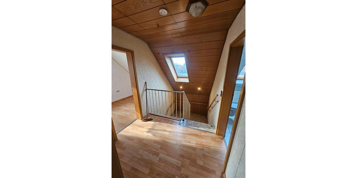 Doppelhaushälfte Hemmoor - 4 Zimmer, 110 m&sup2;, 215.000&euro; | Angebot:26663915