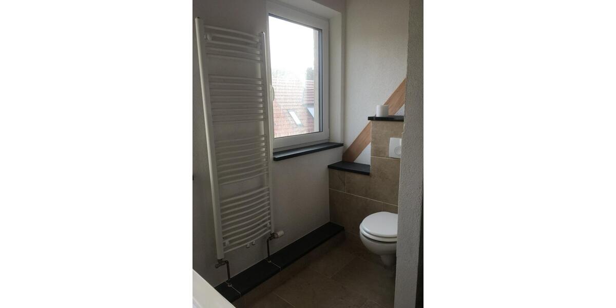 Dachgeschoßwohnung Uhingen - 2 Zimmer, 70 m&sup2;, 800&euro; | Angebot:26267591
