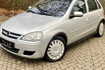 Opel Corsa 174.000 km 2.750 &euro; Kassel 34123