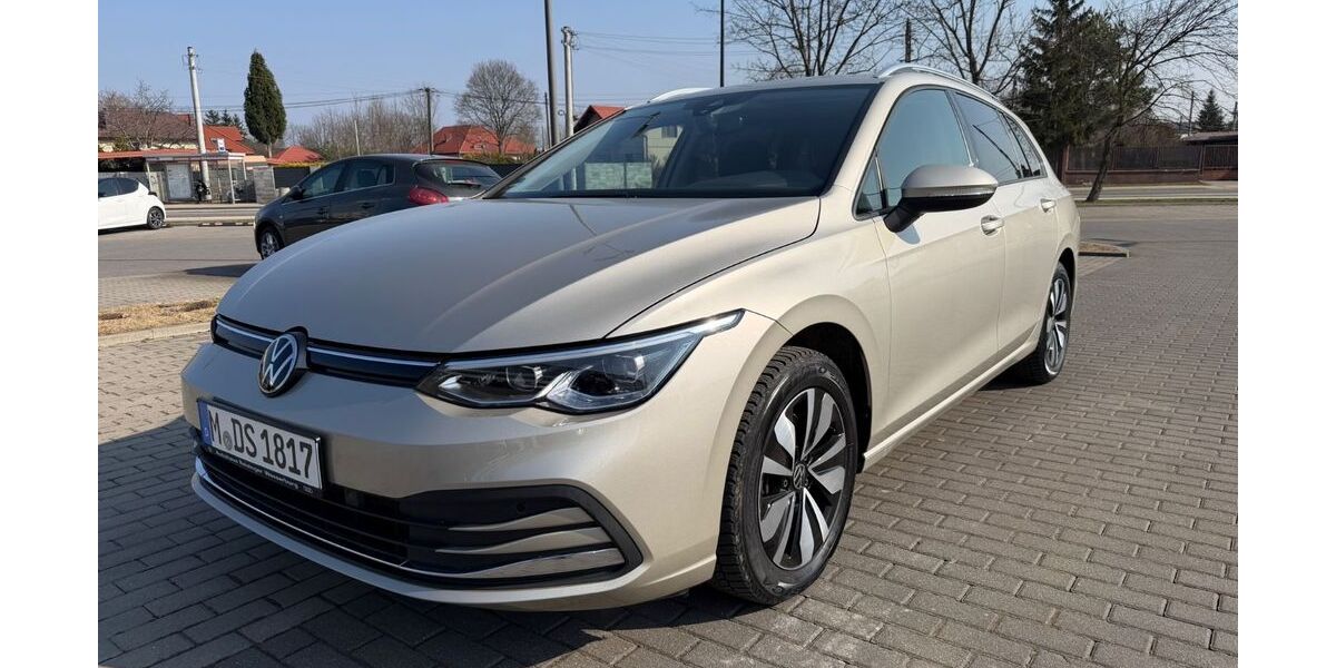 VW Golf 52.000 km 21.900 &euro; München 81929