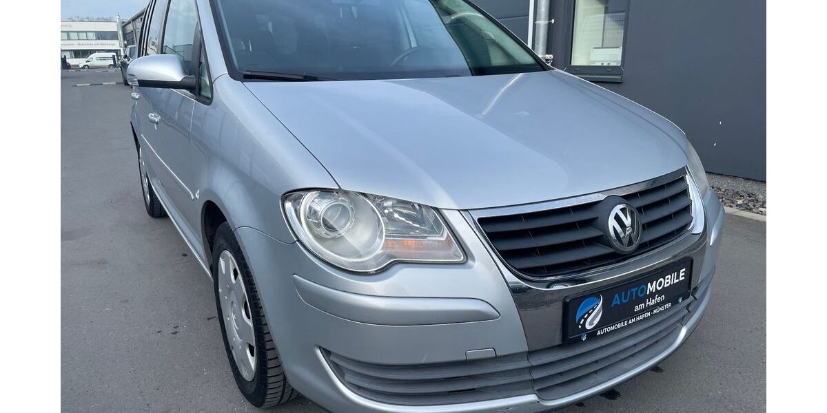 VW Touran 208.000 km 1.990 &euro; Münster 48155