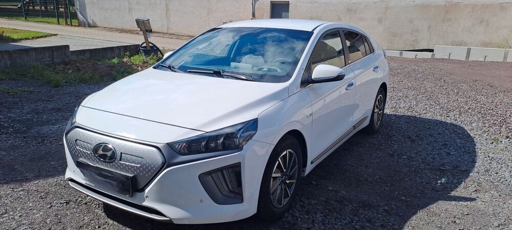 IONIQ