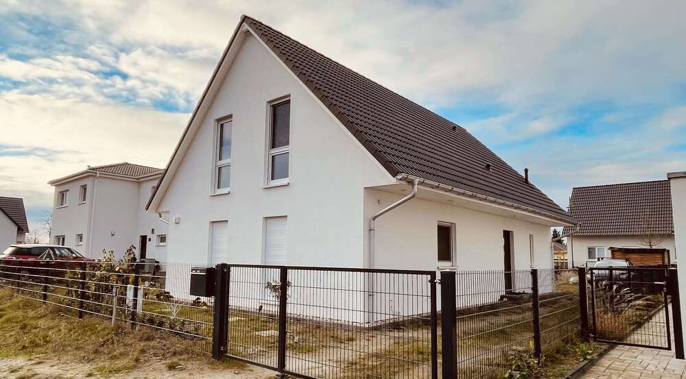 Haus zum Kaufen in Brück 489.000 € 143 m²