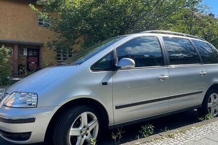 VW Sharan