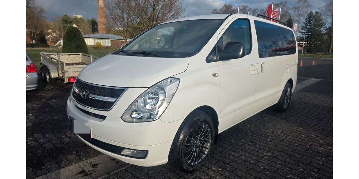 Hyundai H-1 Starex 152.000 km 9.999 &euro; Augustdorf 32832