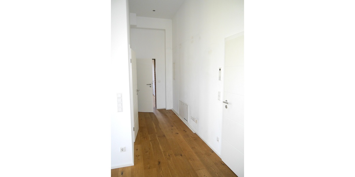 SG, komfortable 85m² 2 Zi. Loftwohnung in Zentrumsnähe, Balkon, Stellplatz, Einbauküche - Loft - Studio - Atelier Solingen Mitte | Angebot:26457871