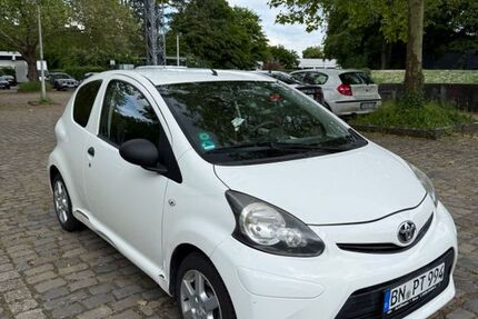Toyota Aygo (X) 168.900 km 2.200 &euro; Bonn 53117