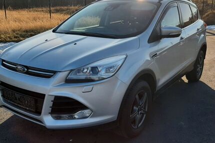 Ford Kuga 179.000 km 7.990 &euro; Dresden 01259