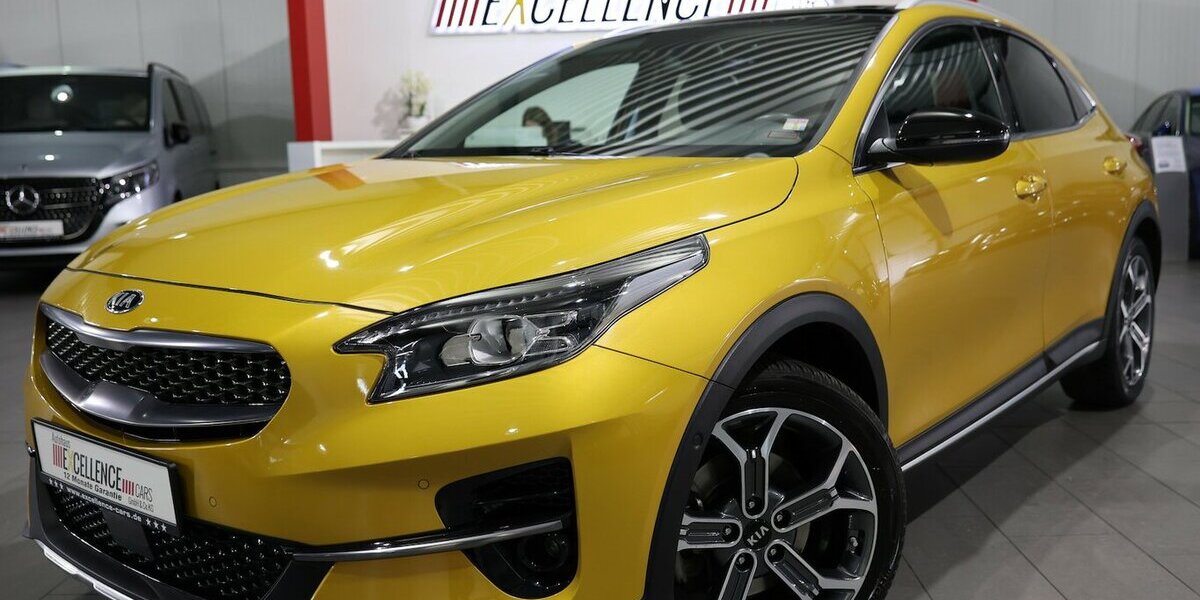 Kia XCeed 1.4 T-GDI PLATINUM-EDITION 1.HAND,PANORAMA 79.000 km 17.991 &euro; Hamm 59077