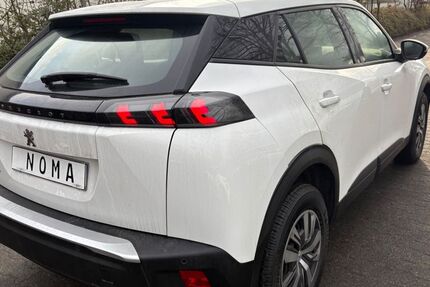 Peugeot 2008 157.283 km 12.138 &euro; Frankfurt am Main 60389