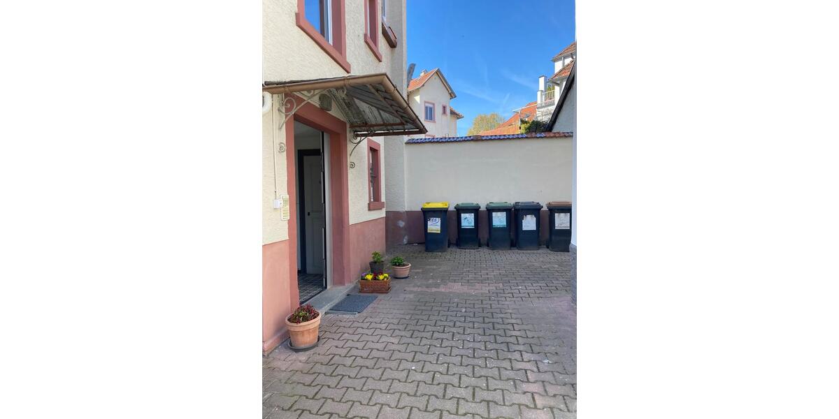 Mehrfamilienhaus, Wohnhaus Frankfurt am Main Bergen-Enkheim - 10 Zimmer, 210 m&sup2;, 735.000&euro; | Angebot:26201115