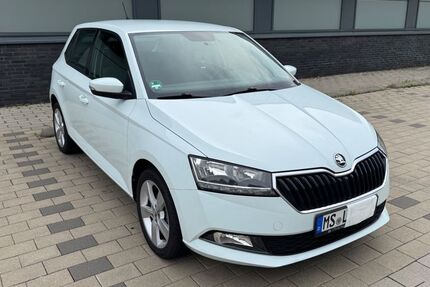 Skoda Fabia 87.000 km 9.490 &euro; Selm 59379