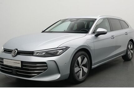 VW Passat 25.389 km 33.980 &euro; Leverkusen 51379