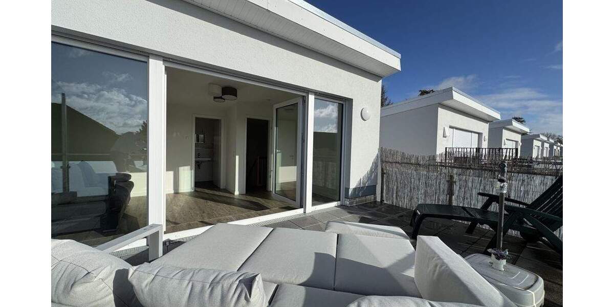 Moderne Wohnqualität in attraktiver Lage - Reihenhaus in Schwerin-Friedrichsthal 4 zimmer