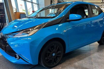 Toyota Aygo (X) 105.965 km 7.990 € Lich 35423