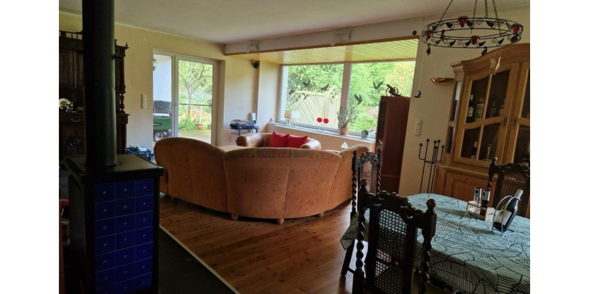 Einfamilienhaus Hoisdorf - 4 Zimmer, 164 m&sup2;, 1.900&euro; | Angebot:25226812