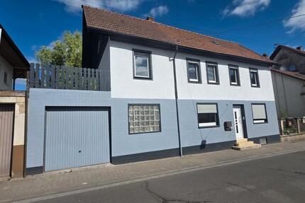 Haus Göllheim - 7 Zimmer, 130 m&sup2;, 259.000&euro; | Angebot:27158203
