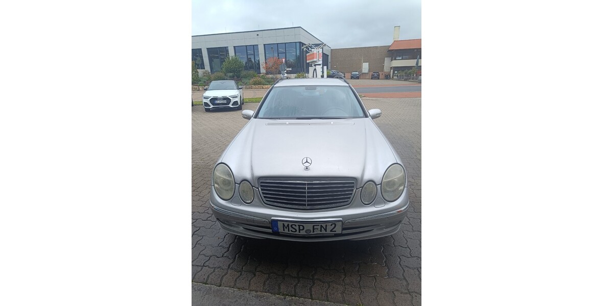 Mercedes-Benz E 270 219.000 km 5.199 &euro; Karlstadt 97753