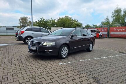VW Passat Variant
