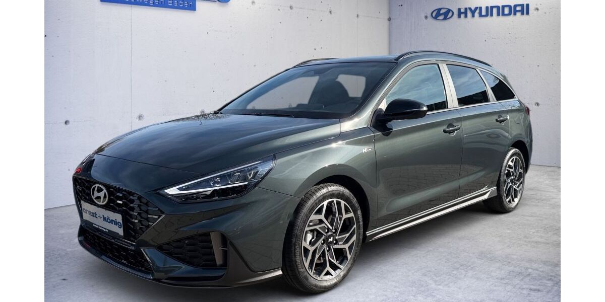 Hyundai i30 3.000 km 35.699 &euro; Konstanz 78467