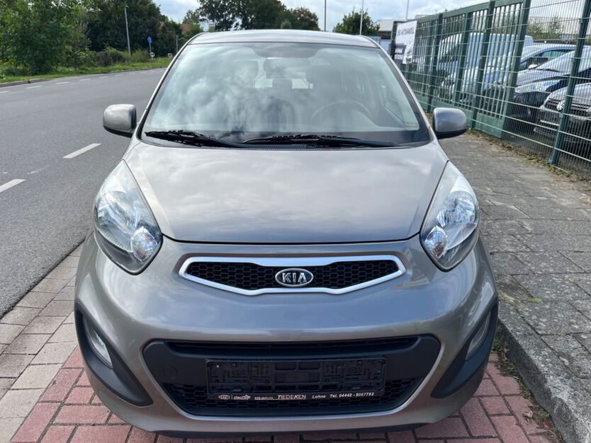 Kia Picanto 181.000 km 3.999 € Vechta 49377