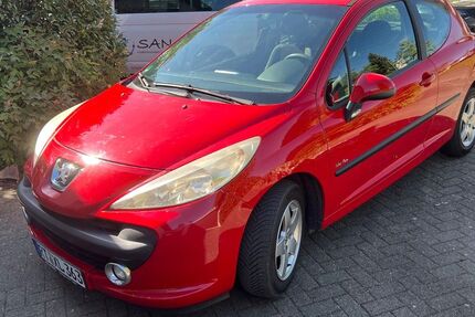 Peugeot 207 92.000 km 3.500 &euro; Stuttgart 70327