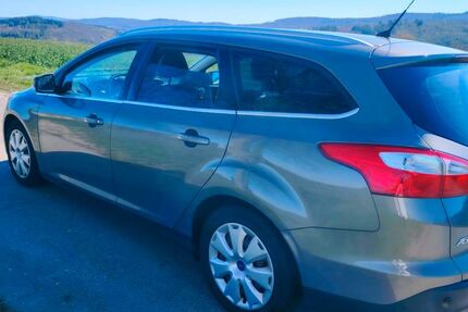 Ford Focus 240.000 km 4.000 &euro; Bad Schwalbach 65307