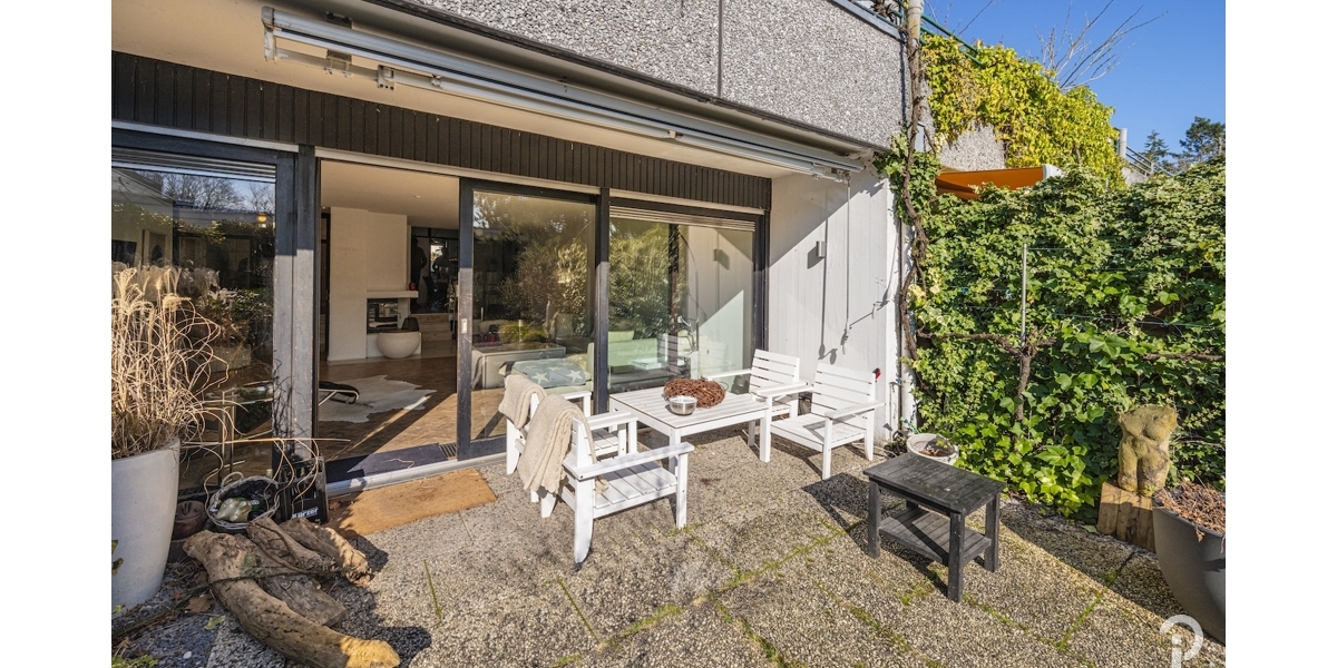 Charmantes Split-Level-Reihenendhaus in unmittelbarer Rheinnähe im Herzen von Düsseldorf-Benrath - Reihenendhaus Düsseldorf Stadtbezirk 9 | Angebot:26645354