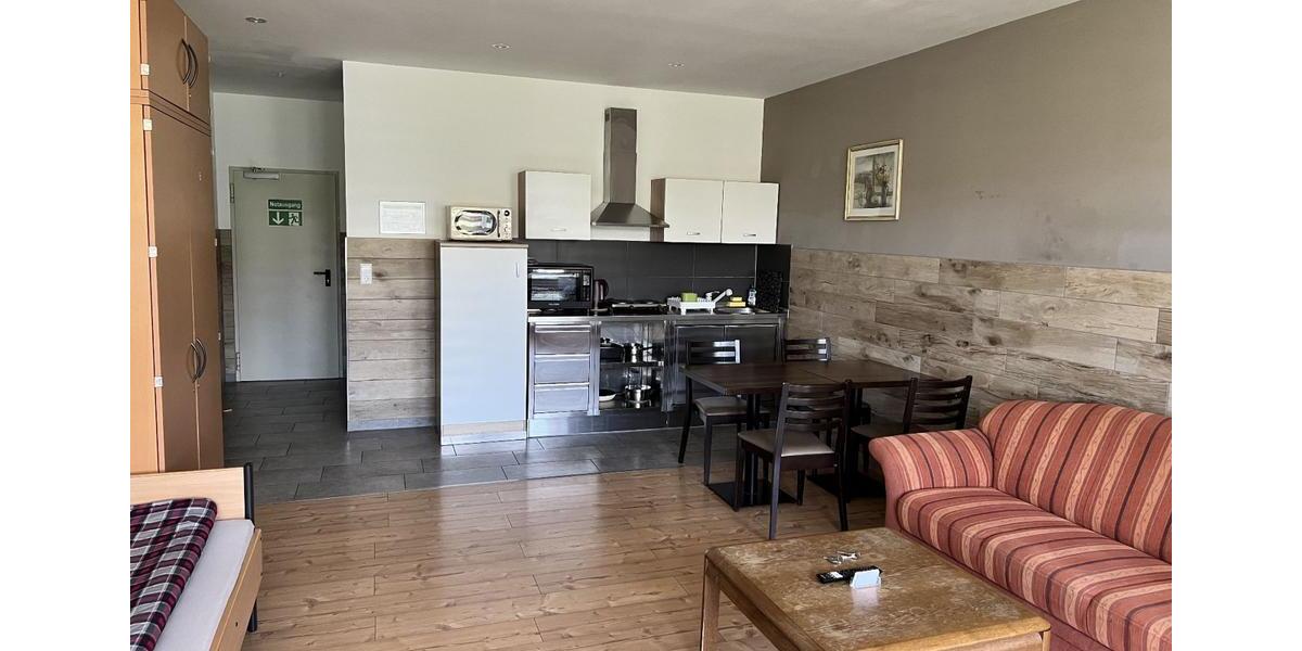 Wohnen auf Zeit Backnang - 1 Zimmer, 38 m&sup2;, 1.450&euro; | Angebot:26210780