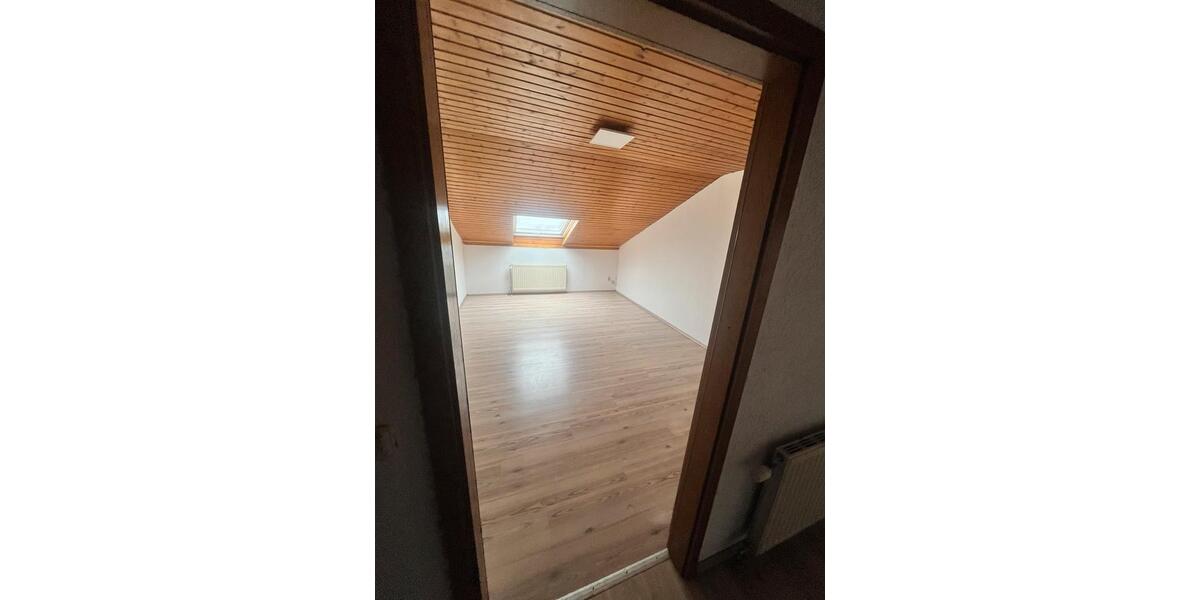 Dachwohnung in Gerlfangen 4 zimmer