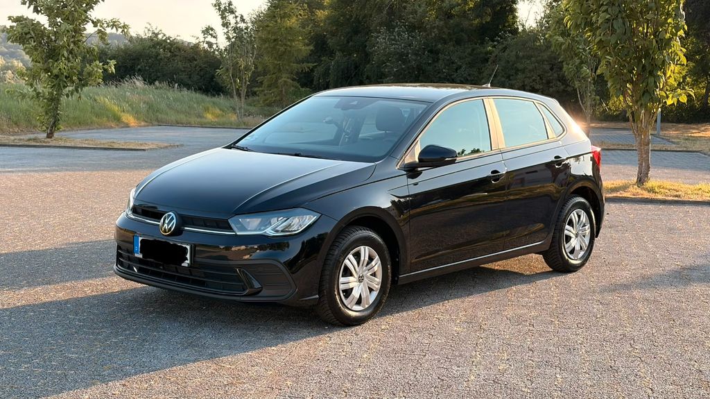 VW Polo 8.300 km 16.700 &euro; Aachen 52072