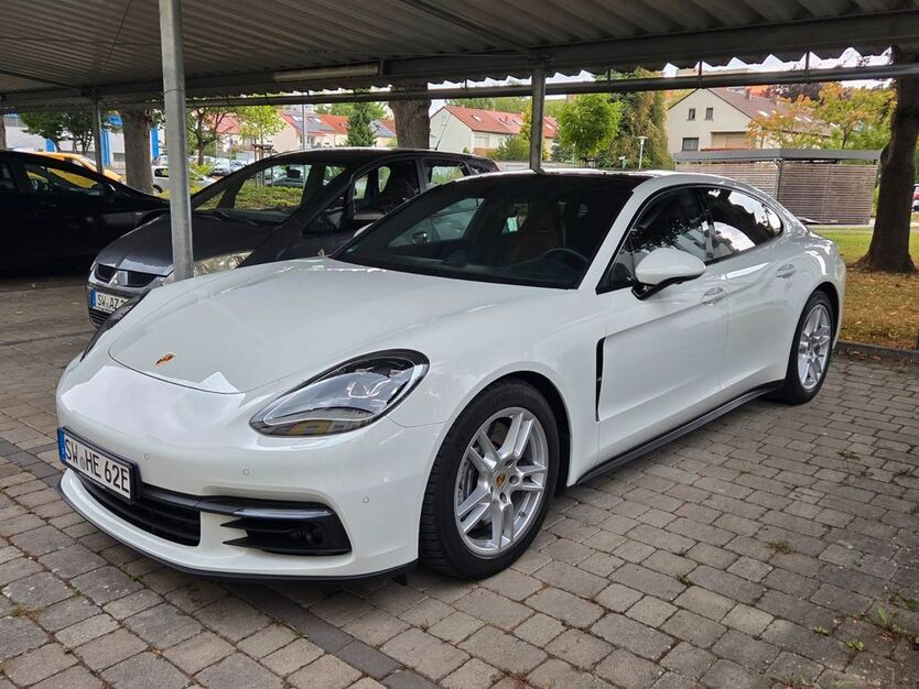 Porsche Panamera 90.700 km 60.990 € Schweinfurt 97424