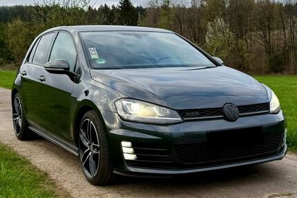 VW Golf 206.000 km 10.000 &euro; Kirchhundem 57399