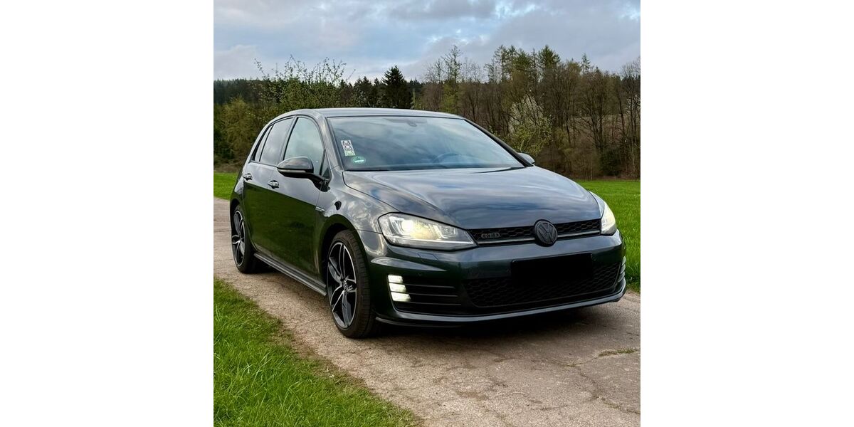 VW Golf 206.000 km 10.000 &euro; Kirchhundem 57399