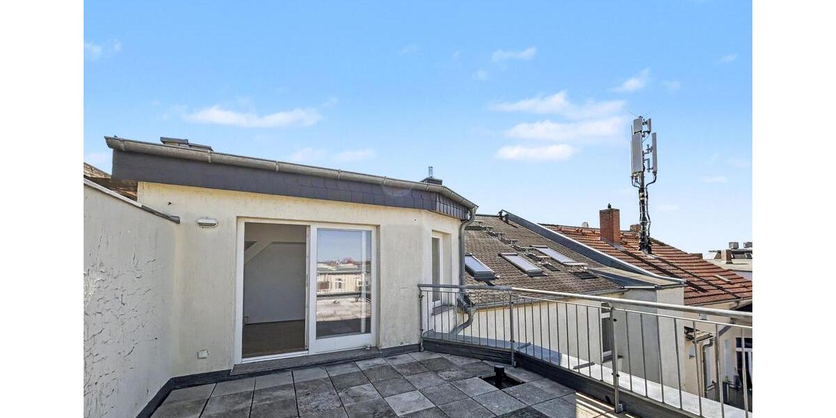 Dachgeschoßwohnung Halle (Saale) Am Wasserturm/Thaerviertel - 4 Zimmer, 103 m&sup2;, 285.000&euro; | Angebot:27096875