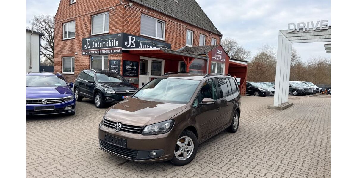 VW Touran 208.000 km 5.999 &euro; Schleswig-Holstein - Neumünster 24539