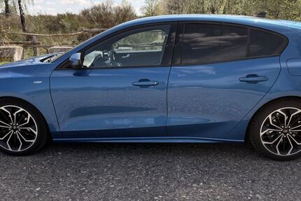 Ford Focus 146.000 km 12.900 &euro; Troisdorf 53842