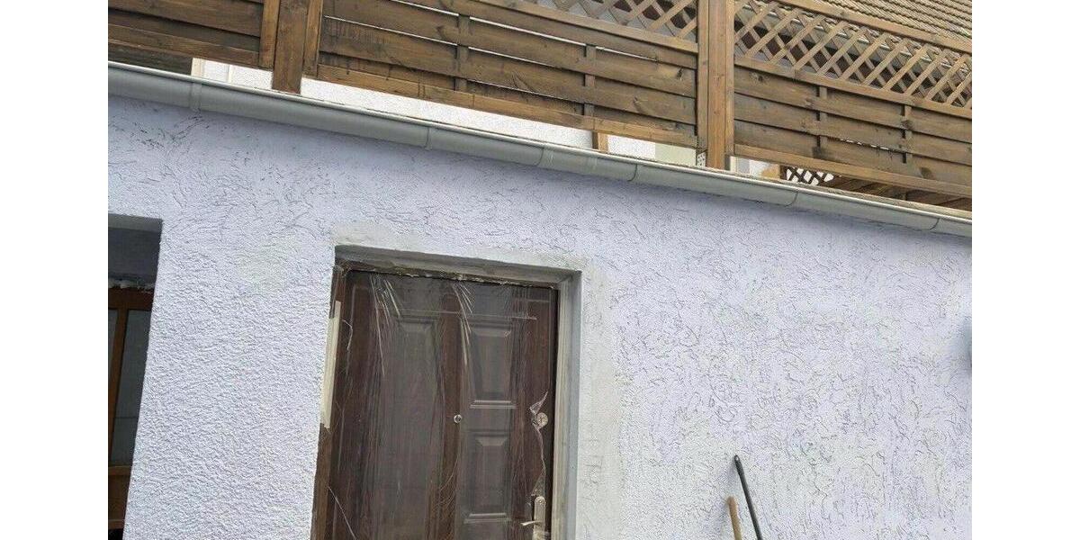 Einfamilienhaus Weißenfels - 8 Zimmer, 200 m&sup2;, 200.000&euro; | Angebot:26821685