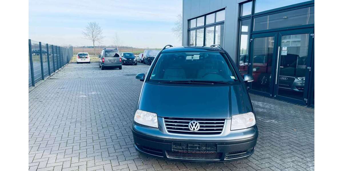 VW Sharan 386.000 km 3.499 &euro; Achim 28832