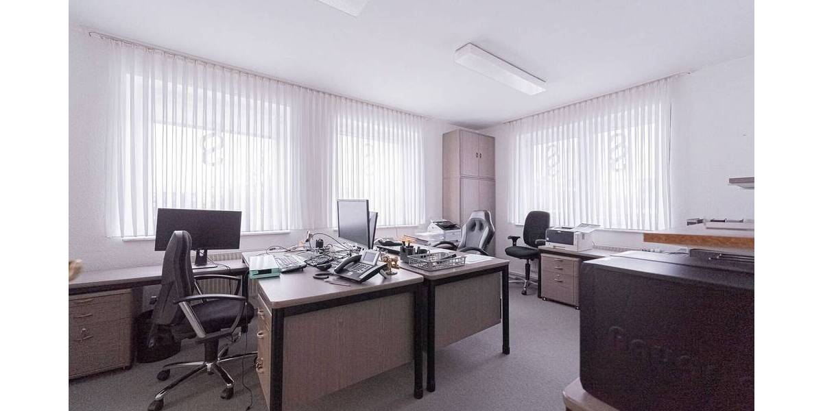 Gewerbeobjekt Barsinghausen - 4 Zimmer, 200 m&sup2;, 1.800&euro; | Angebot:25738566