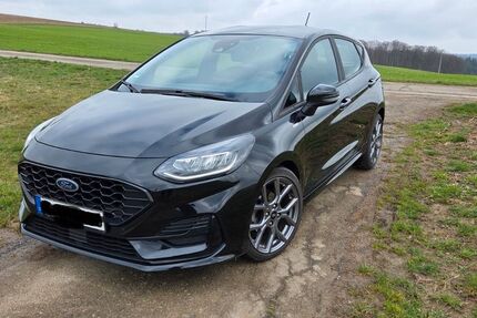 Ford Fiesta 32.000 km 15.490 &euro; Höhr-Grenzhausen 56203